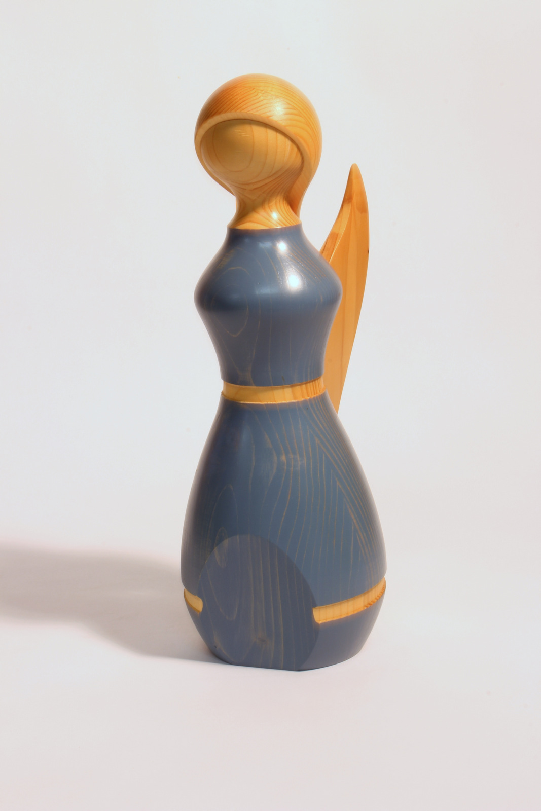 Engel blau  - Holzfigur gedrechselt