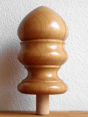 Pfostenkopf Nr.1 Buche