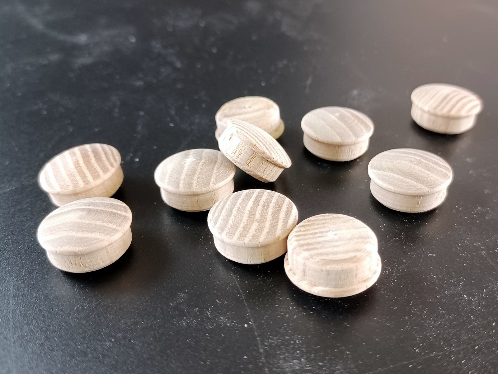 Zierdübel kleine Kappe Esche roh