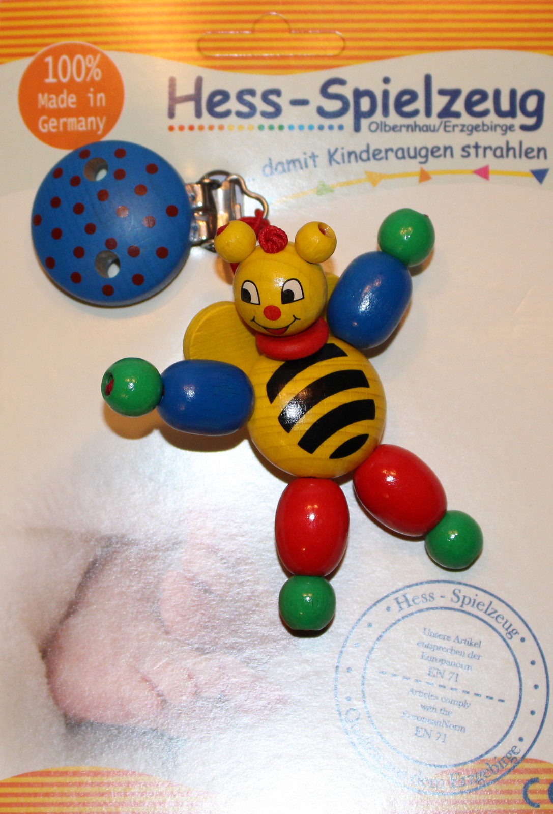 IMG_6380-001 Biene mit Clips