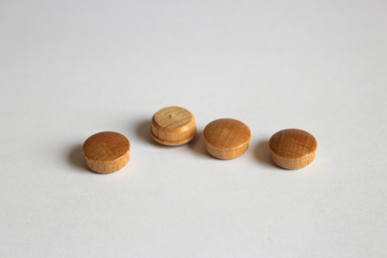 Zierdübel kleine Kappe Buche 15mm lackiert